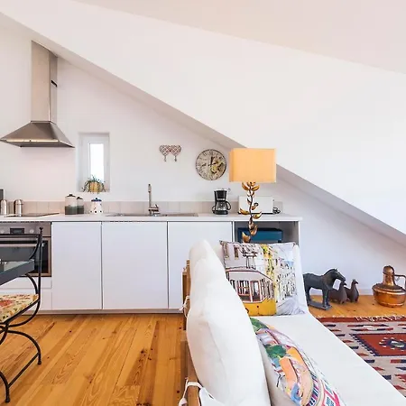 Lusitano Floor Apartament *